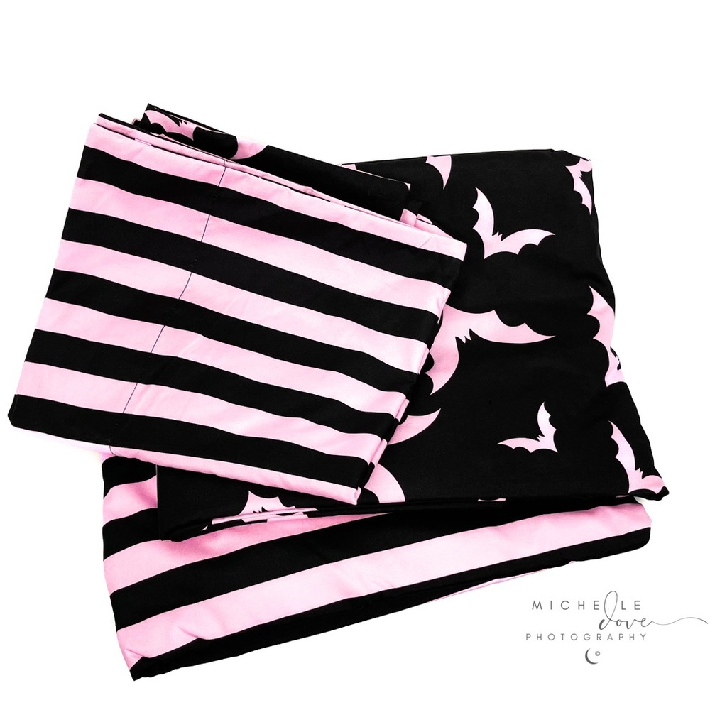 Sweet Bat Behavior 2.0 Sheet Set